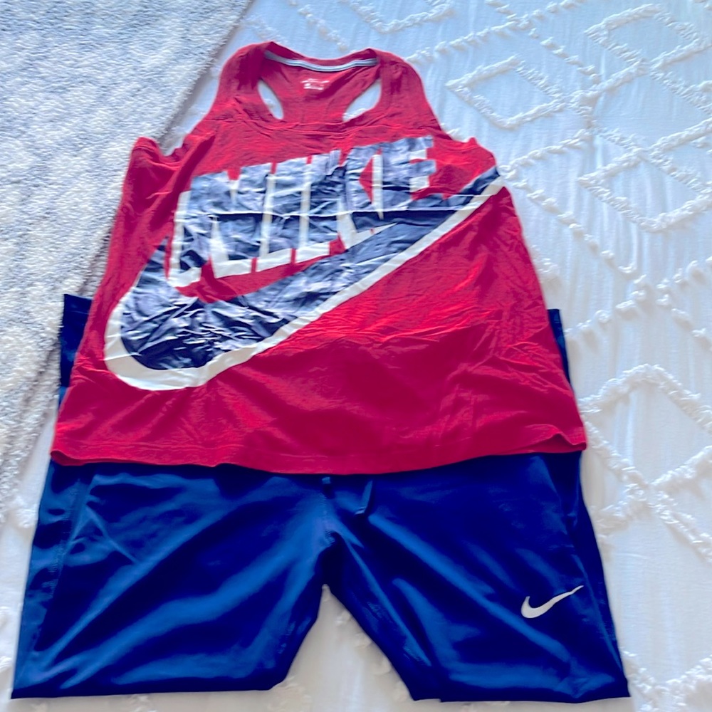 Women’s Nike leggings Large and tank Medium